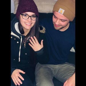 Meet your Posher, Annie